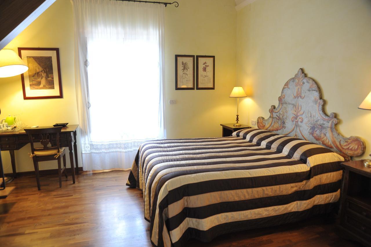 Relais Casabella Guest House Мартина Франка Екстериор снимка